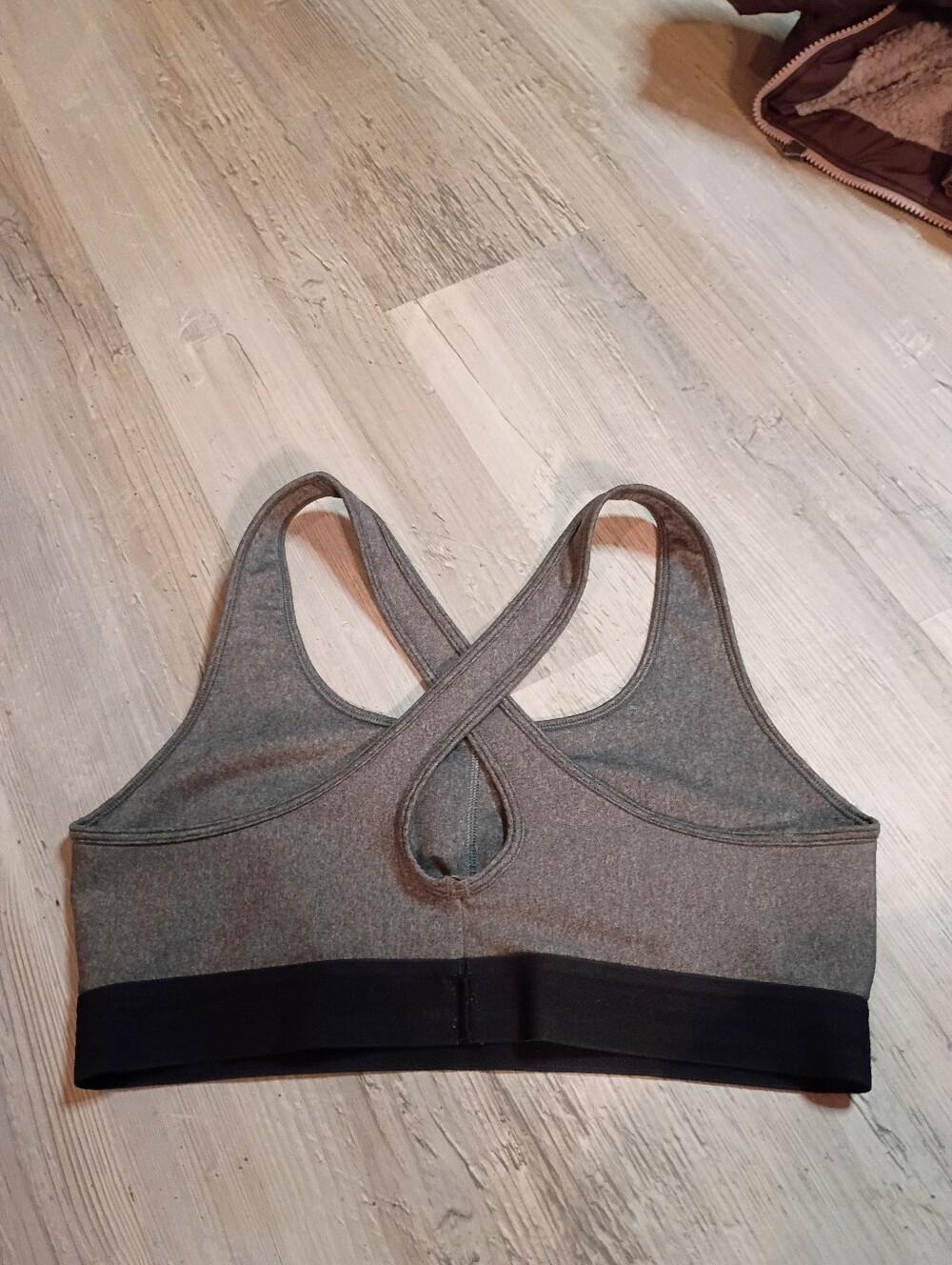 Under Armour - Picture 4 of 4